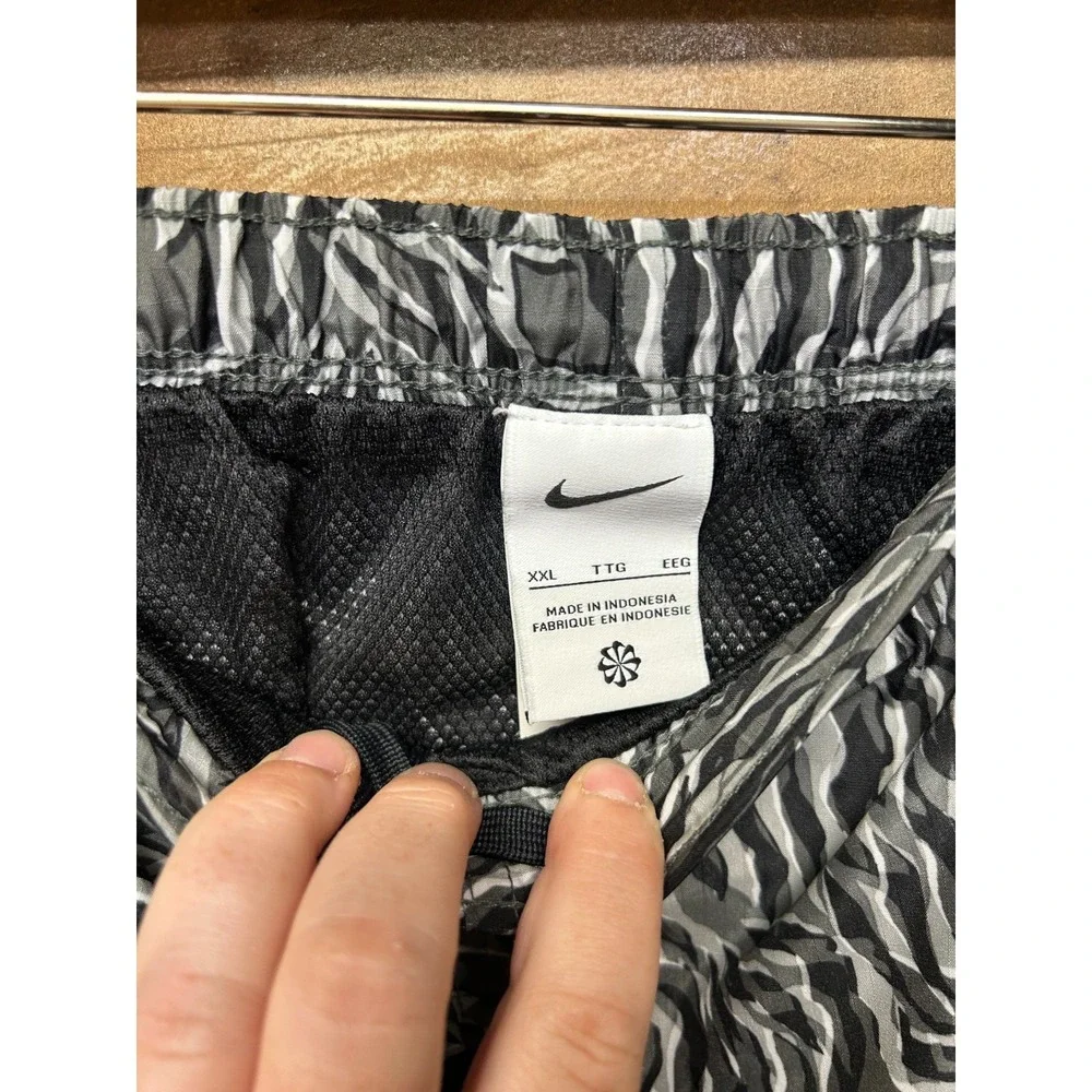 Nike Swim 7